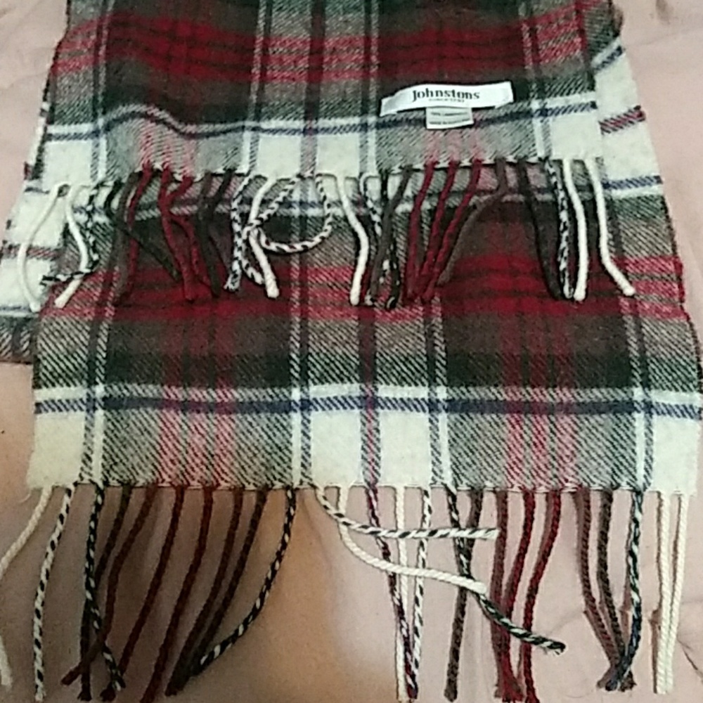 Scarf - Picture 3 of 3